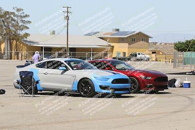 media/May-18-2022-Open Track Racing (Wed) [[f96b7d3cf4]]/Around the Pits/
